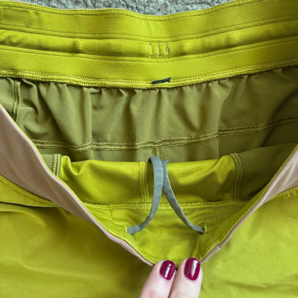 Lululemon T.H.E. Short 9